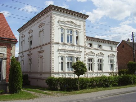 zeigt Ansicht eines Gründerzeitgebäudes
