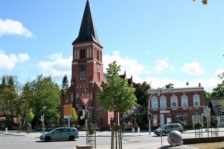 zeigt den Stadtkern von Eggesin