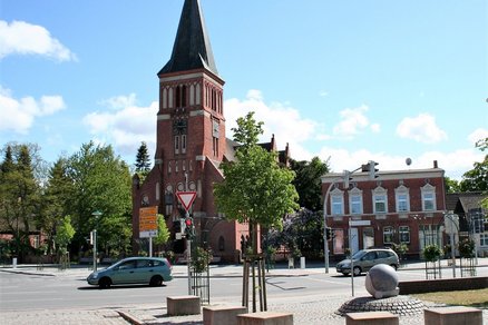 zeigt den Stadtkern von Eggesin